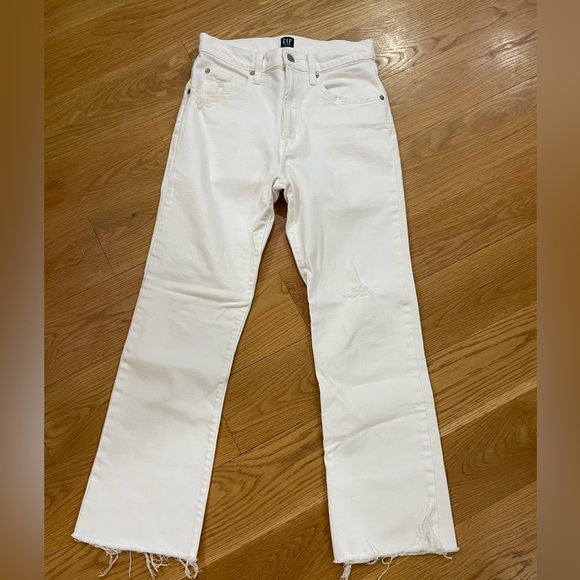 Gap High Rise Ankle Flare Jeans Crisp White destructed raw hem size 2/26 - Picture 3 of 10